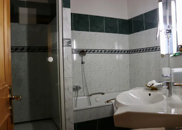 Szálloda Spescha 3*