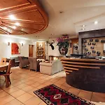 斯贝克查酒店 伦策海德